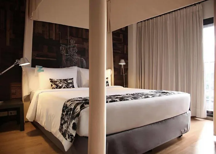 Tenface Hotel Bangkok